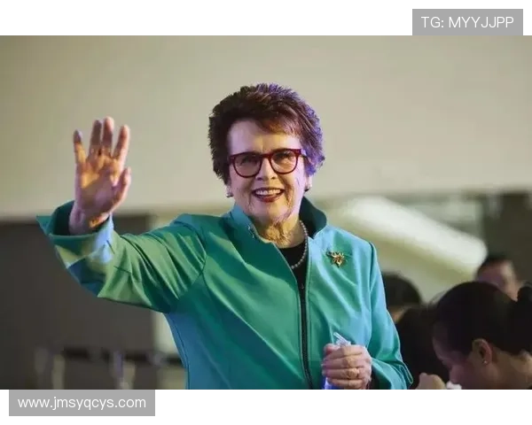 运动员为何偏爱白人女孩皮尔斯言论引发争议黑人女性形象被误解